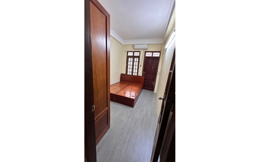 Cho thuê nhà ngõ ô tô, kinh doanh, Phương Mai 36m2, 4 tầng, 3 ngủ, chỉ 15 Triệu LH 0865089699